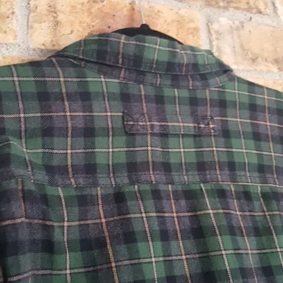 Duluth Trading Co. | Green Tall Flannel - Picture 4 of 7